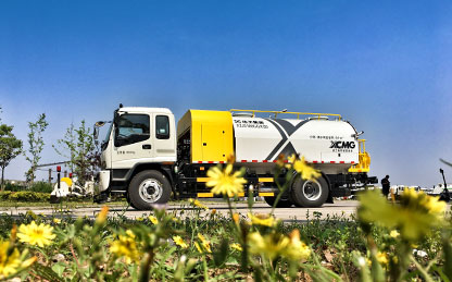 俄罗斯专享会高压洗濯车在江苏徐州作业