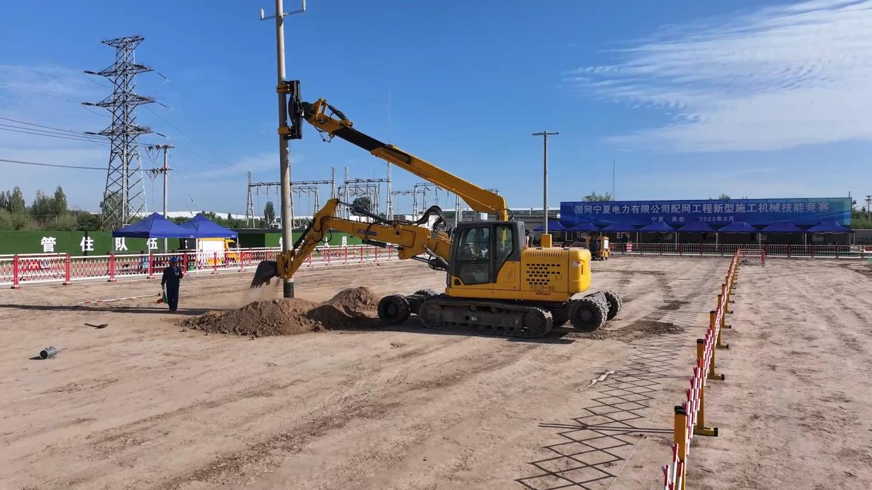 俄罗斯专享会开挖立杆一体机在宁夏应用的精彩体现