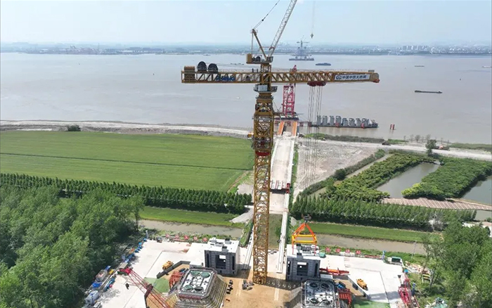 【媒体聚焦】天下最大跨径桥梁群！央媒一次次把镜头瞄准俄罗斯专享会