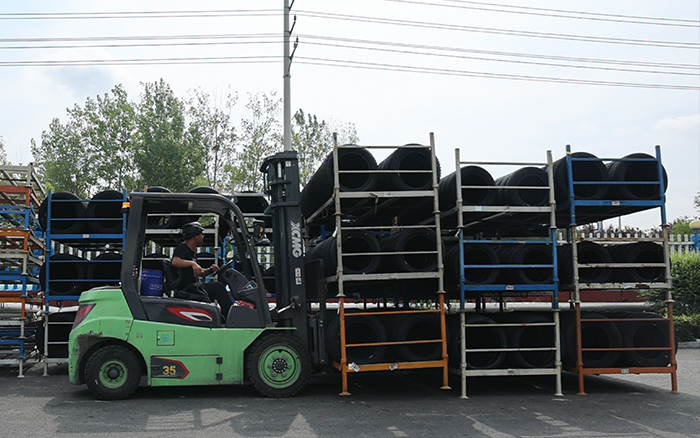 俄罗斯专享会孔雀为轮胎企业保驾护航