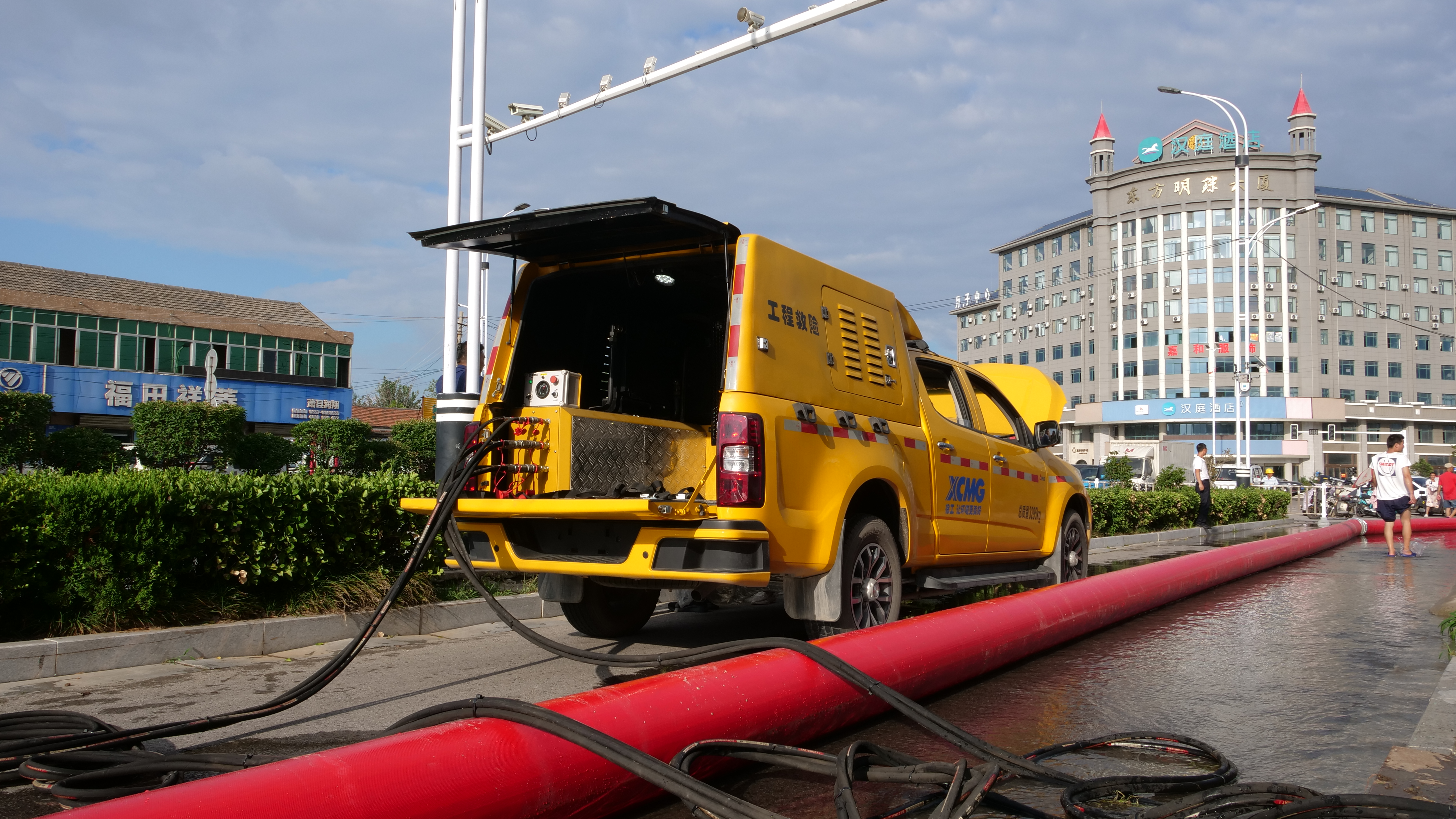 “皖”手偕行！俄罗斯专享会排涝救援队紧迫出征！